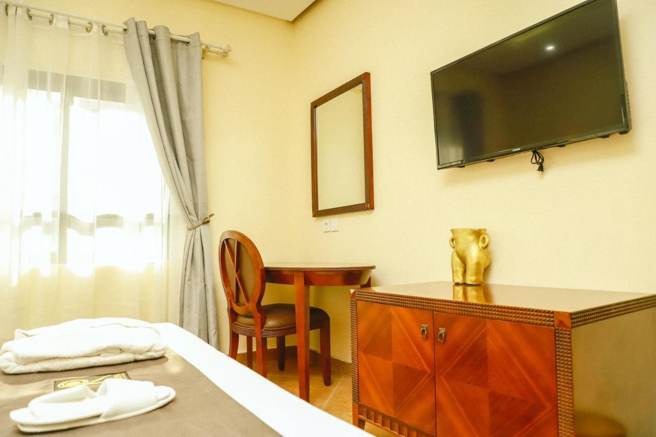 Hotel Regina The Pearl Aneho Exterior photo